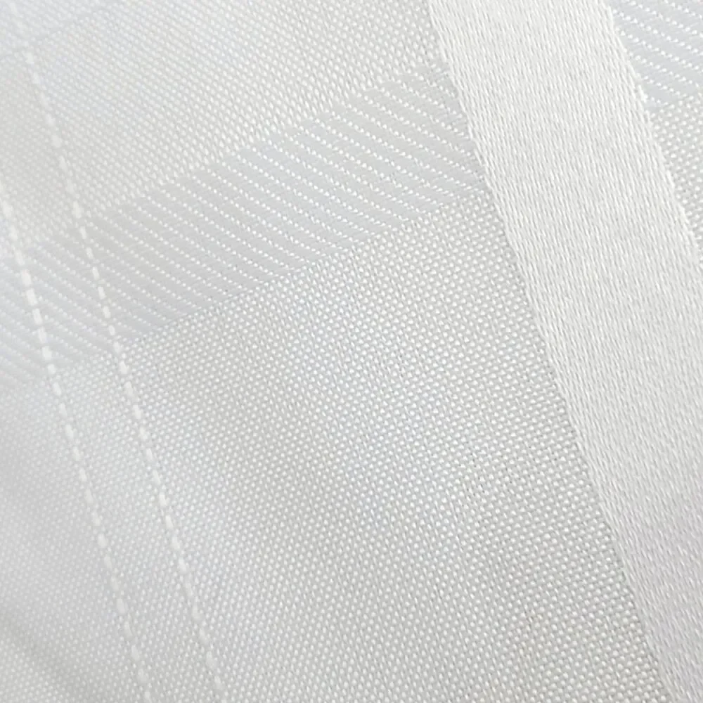 NEW White Damask Tablecloth 60x84 Oblong Plaid Pattern OPEN Package